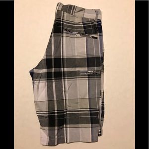 Vurt men’s shorts gray plaid brand new